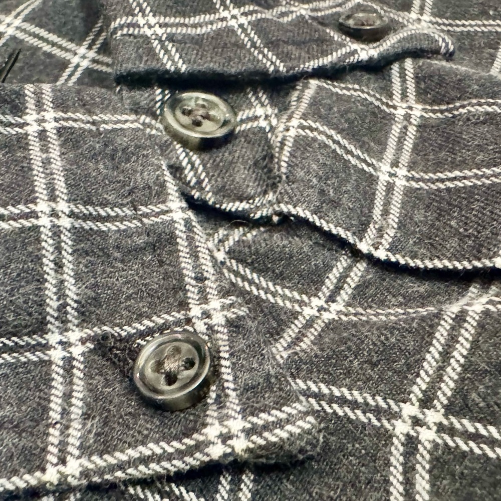 J.Crew Men’s Slim Fit Flannel Shirt Black & White Windowpane Plaid Size Medium - Picture 3 of 5